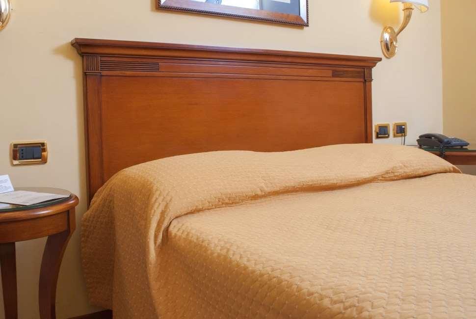 Hotel Le Cheminee Business 4*