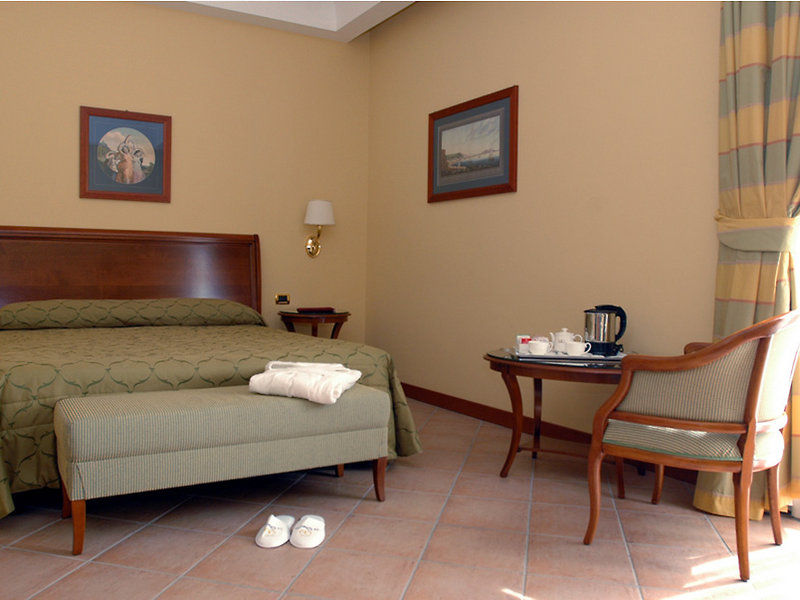 Le Cheminee Business Hotel Neapel
