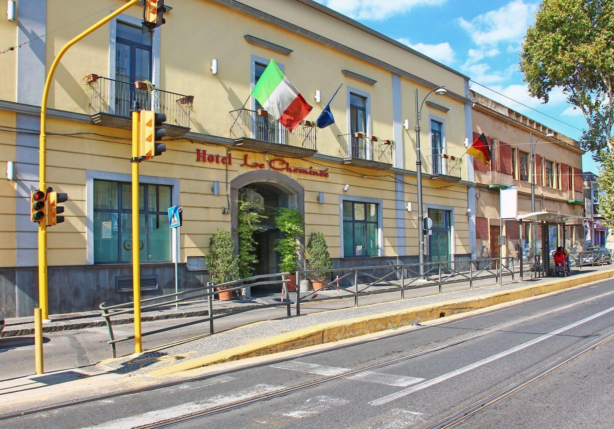 Hotel Le Cheminee Business 4*