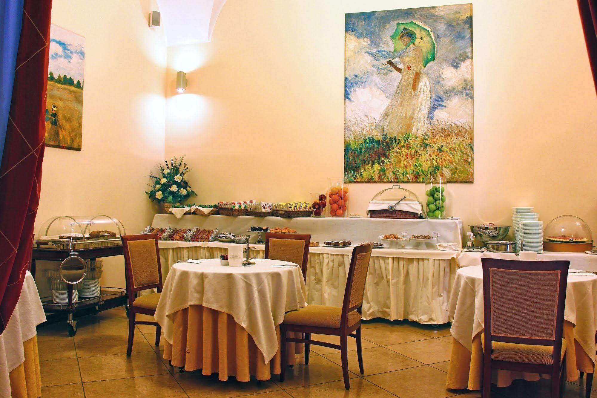 Le Cheminee Business Hotel 4*
