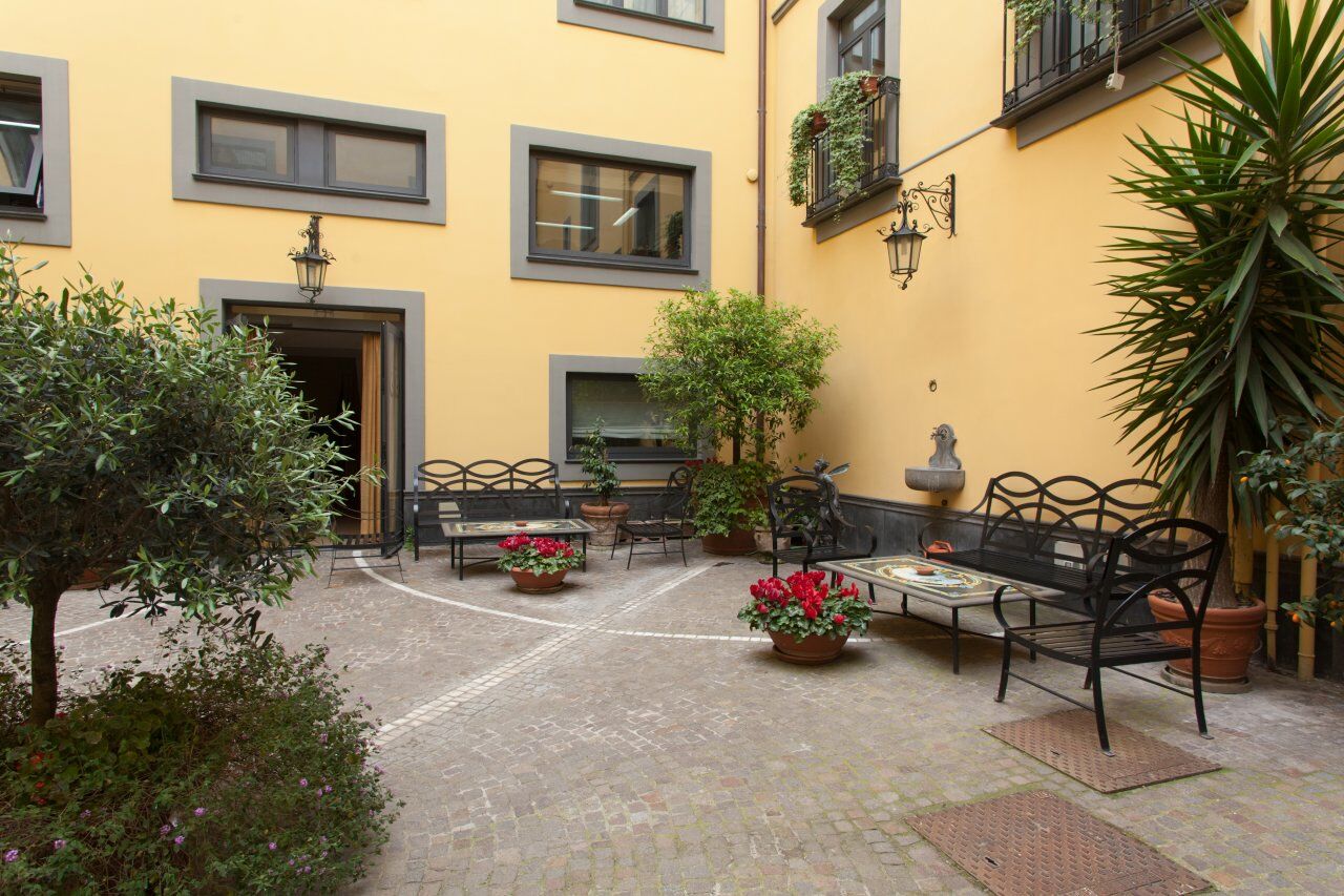 Le Cheminee Business Hotel Neapel