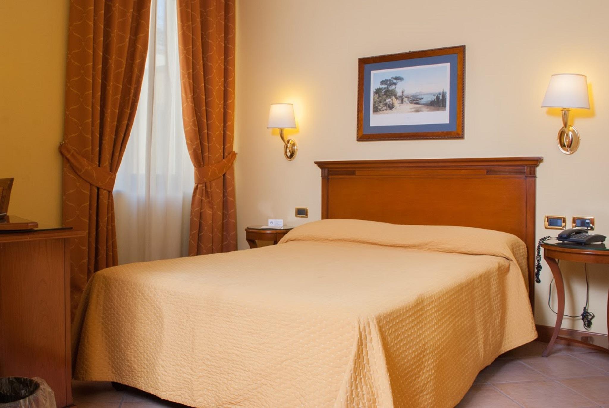 Le Cheminée Business Hotel Nápoles